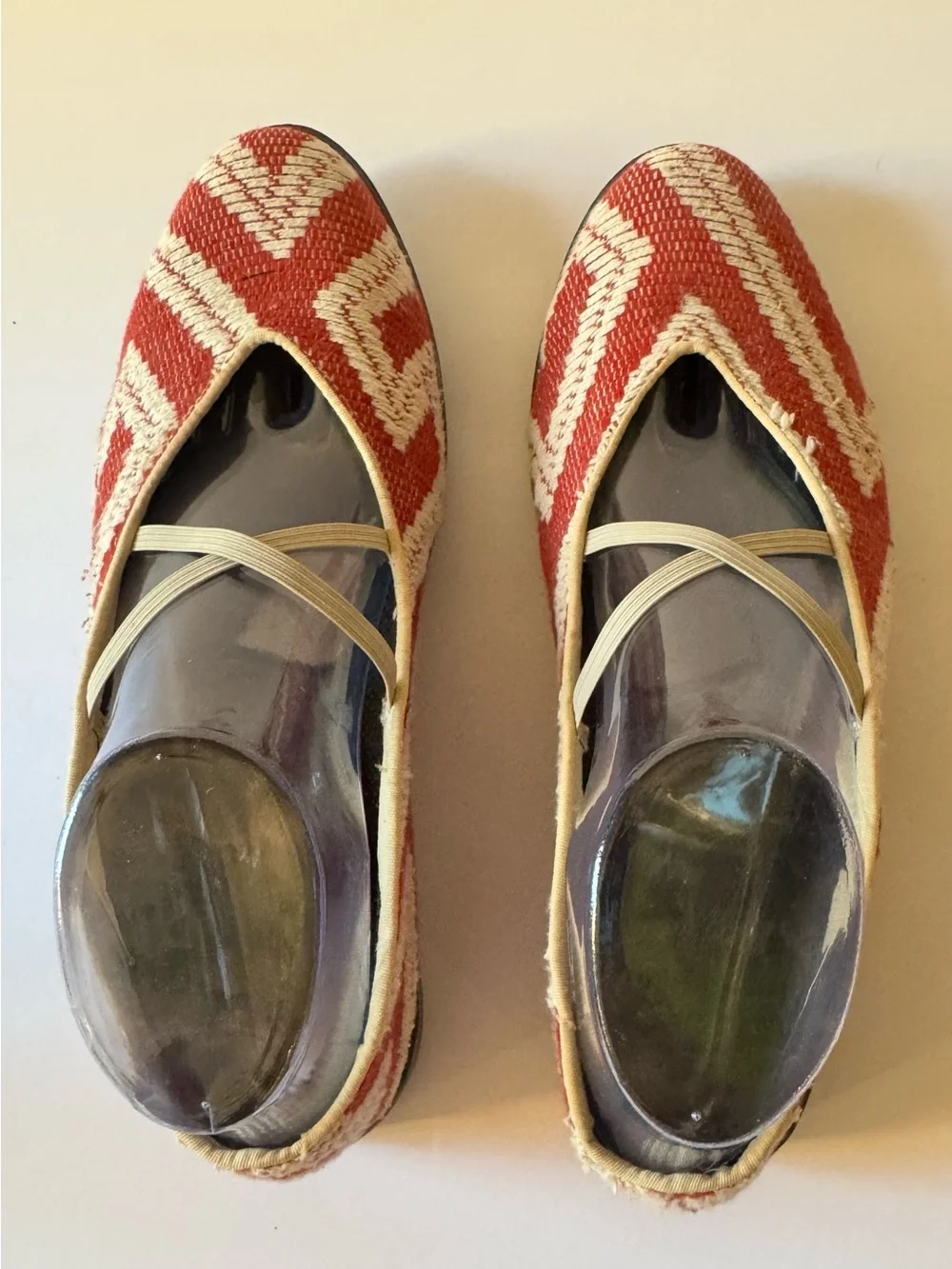 Apropos Women's 9 Flats Ballet Shoes Slip On Red and White Woven Tapestry Design